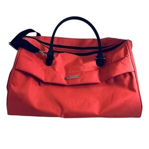 🐳 Tracker Duffel Bag